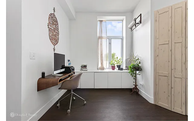 Rented by Douglas Elliman | media 15