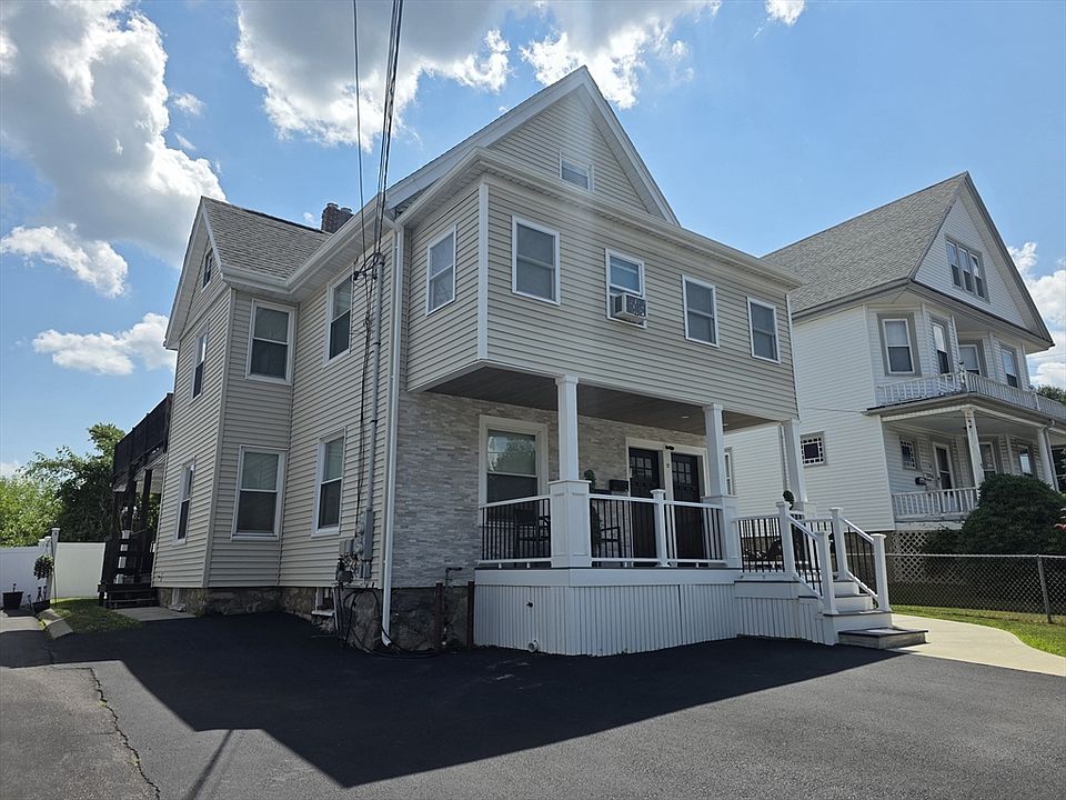 1st image of 12 Hoyle St