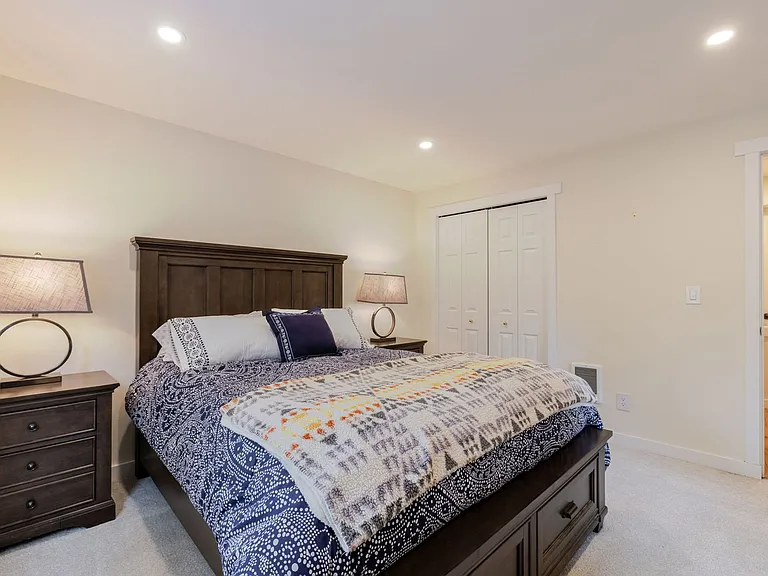 2352 NW Marken Pl — Photo 28