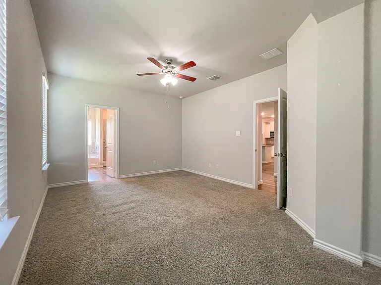 5700 Foggy Lagoon Dr — Photo 25