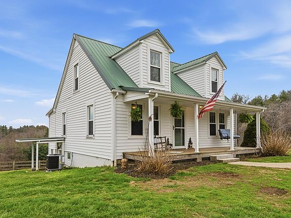 3rd image of 2296 Little Vine Rd