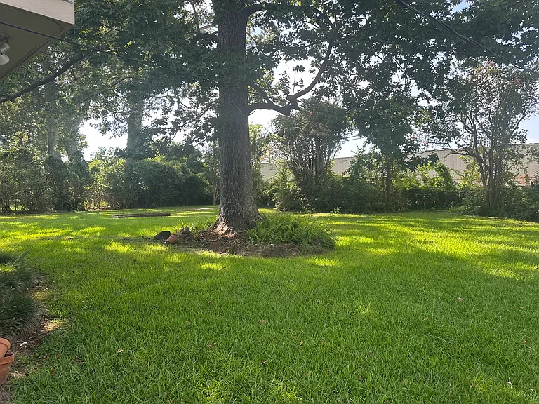11735 Archery Dr — Photo 2