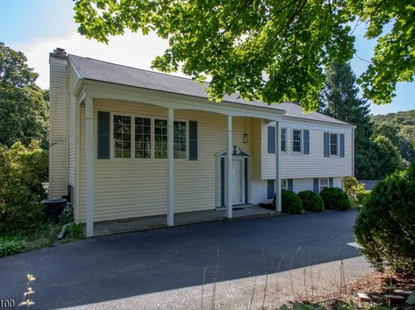 430 Ridge Rd, West Milford Twp., NJ 07480