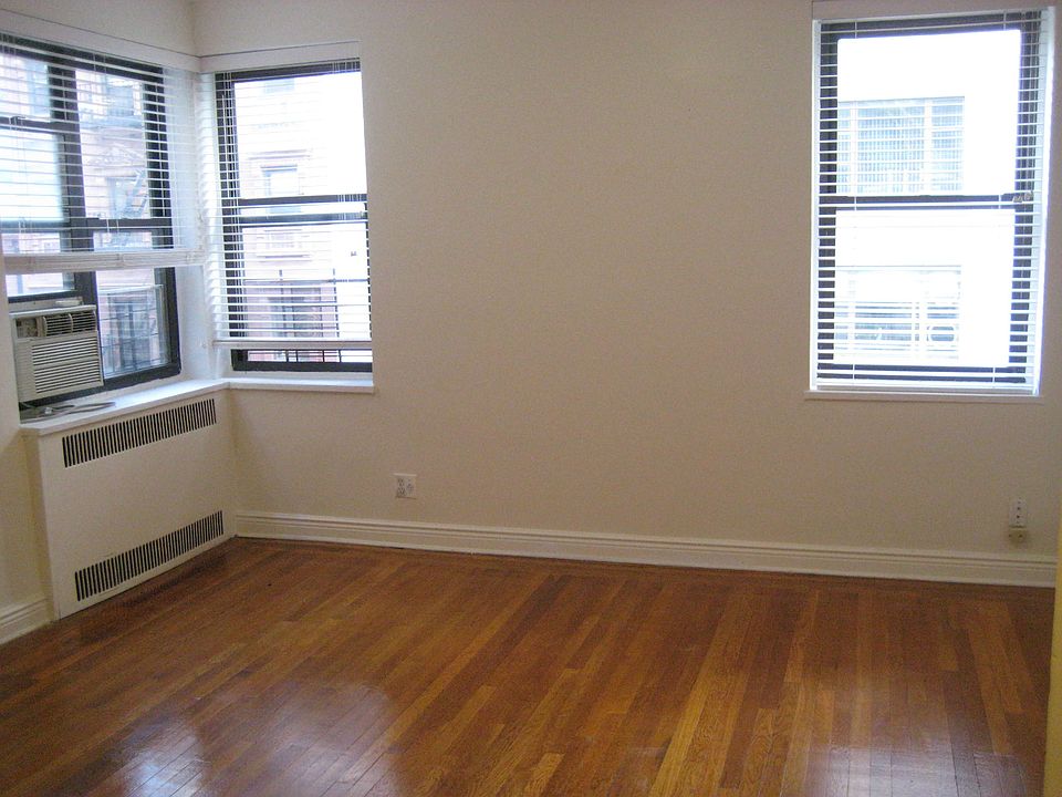 1st image of 29-33 W 65th St #4C