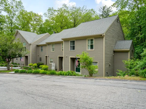 1 Village Falls Way #1, Merrimack, NH 03054