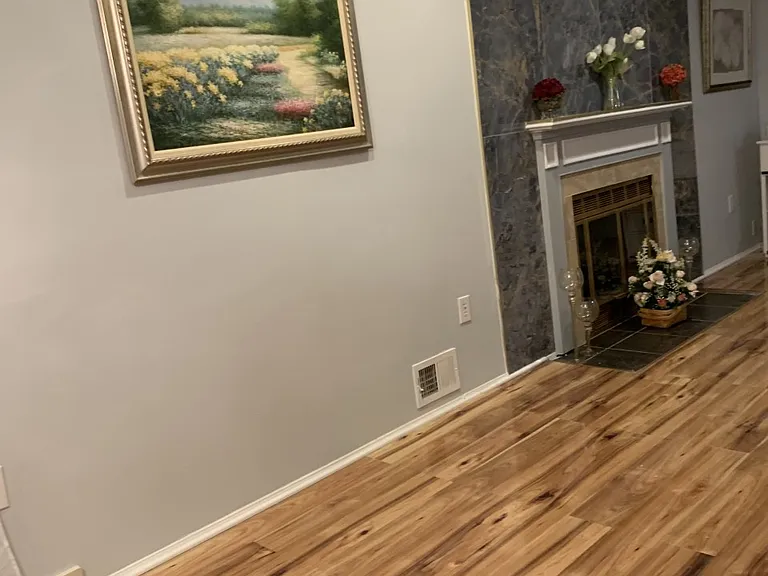 227 Lindsey Ct #1 — Photo 6