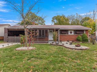 2303 Wilshire St, Westland, MI 48186