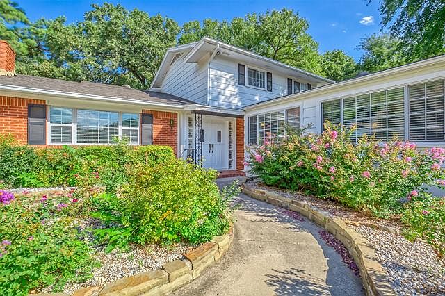 1st image of 3015 Valerie Ct
