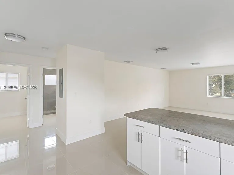 2268 NW 52nd St #TOP — Photo 2