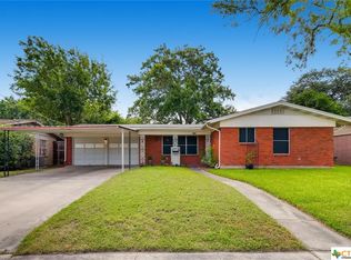 2102 Odessa Dr, San Antonio, TX 78220