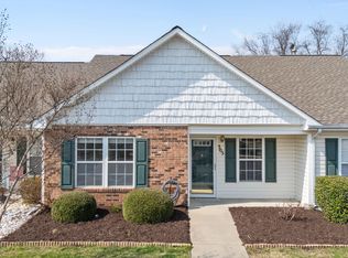 305 Bowen Lake Dr, Kernersville, NC 27284