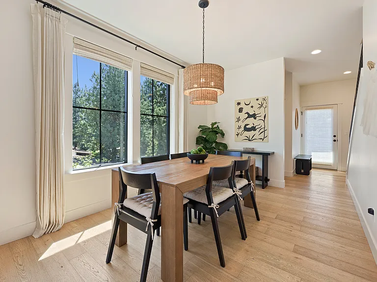 61000 SE Crane Peak Ct — Photo 13