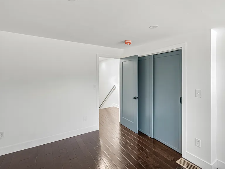 325 W Lorraine Ave — Photo 11