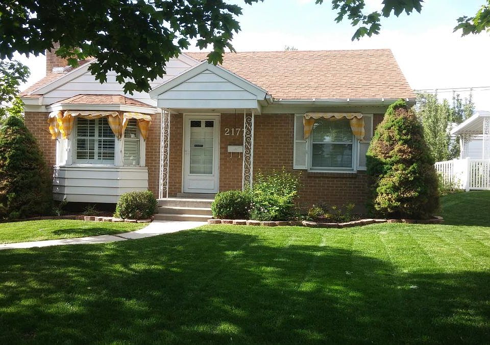 1st image of 2177 E Emerson Ave