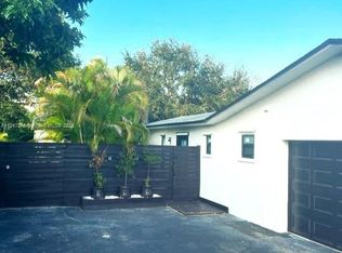 9745 SW 145th St #A, Miami, FL 33176