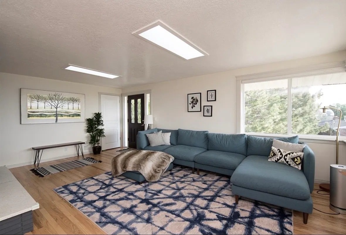 3685 E Palisade Dr — Photo 3