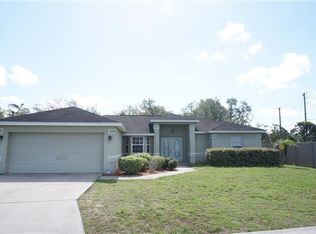 810 Summer Glen Dr, Winter Haven, FL 33880