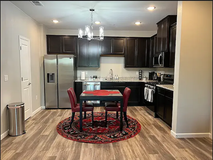 2 bed, $2,900 — Photo 2