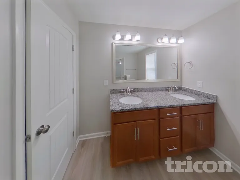 9 Routhland Ct — Photo 11