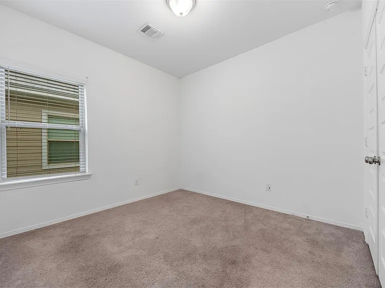 16639 Spirit St — Photo 12