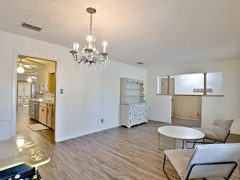 2810 Arrowhead Dr — Photo 17