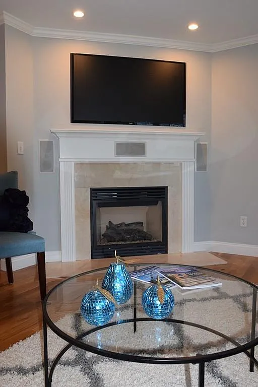75 Bartlett Ave — Photo 2