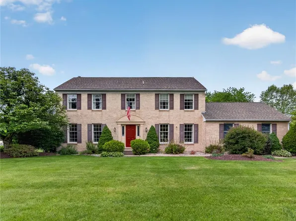 853 Lahr Rd, Nazareth, PA 18064