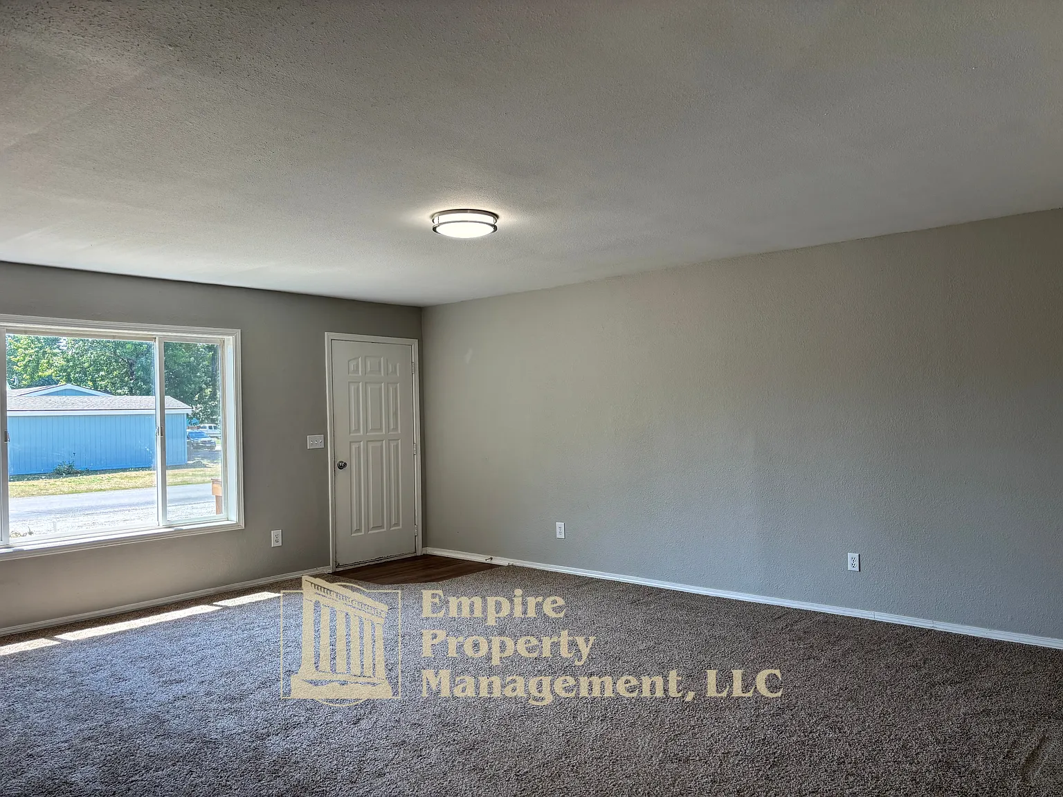 802 North Ella Avenue/1012 Larch Street - 1012 Larch St — Photo 4