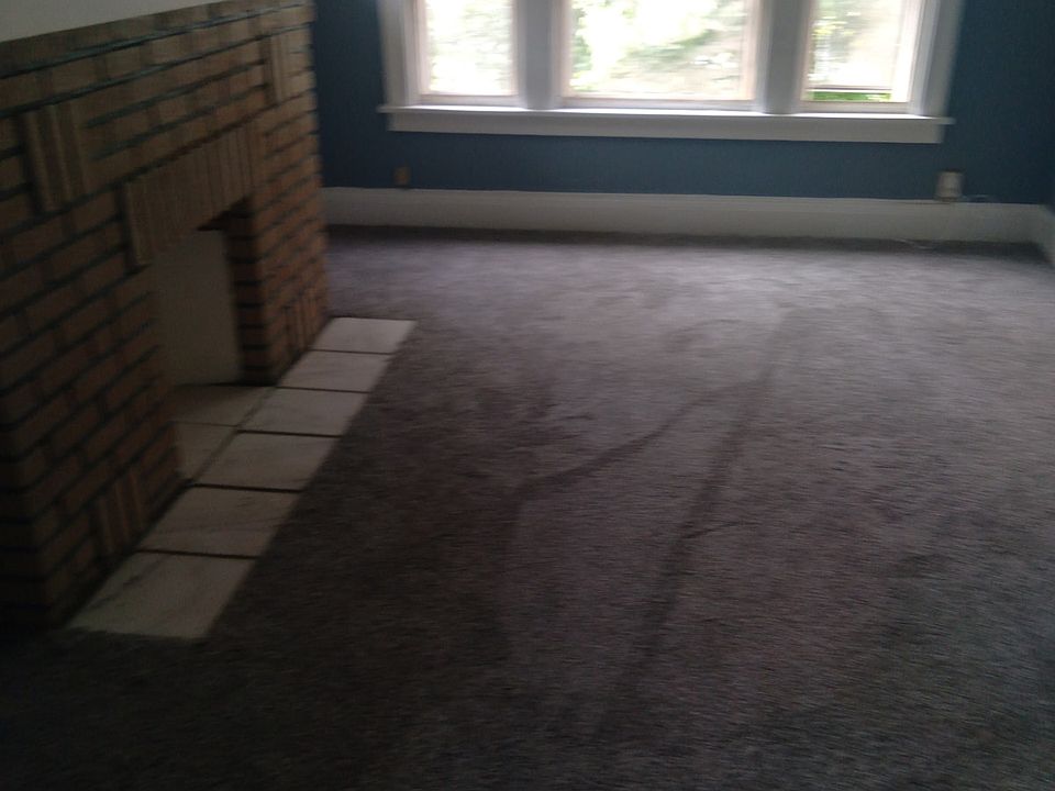 1st image of 3549 W 129th St #2