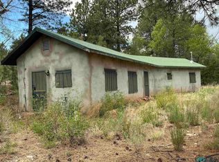 2318 Old Red River Rd, Questa, NM 87556