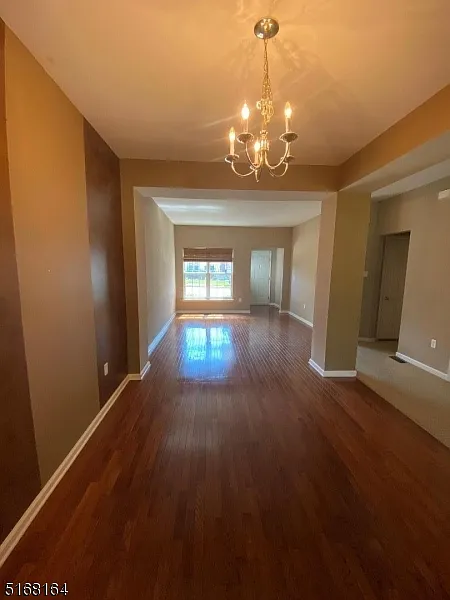 3 bed, 2.5 bath, $3,000 — Photo 2