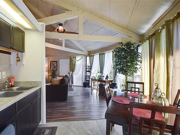 5th image of 2931 Marion Way Unit 2931