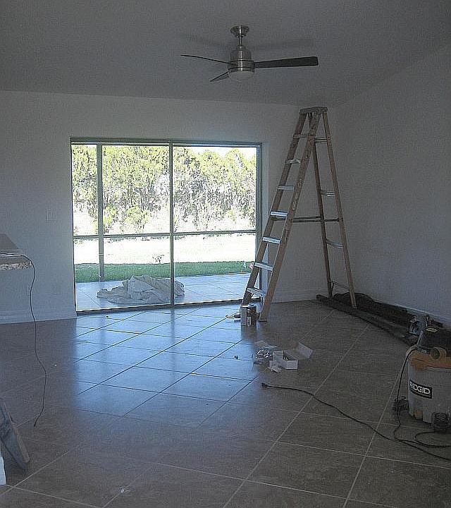 1st image of 333 SW 31st Ter