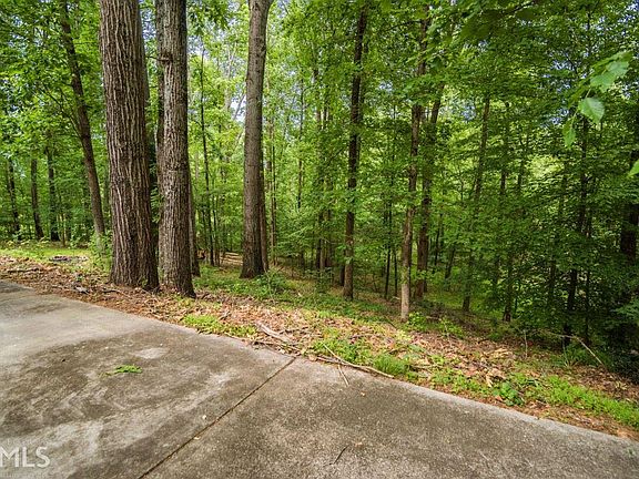 4th image of 745 Alcovy Way #0