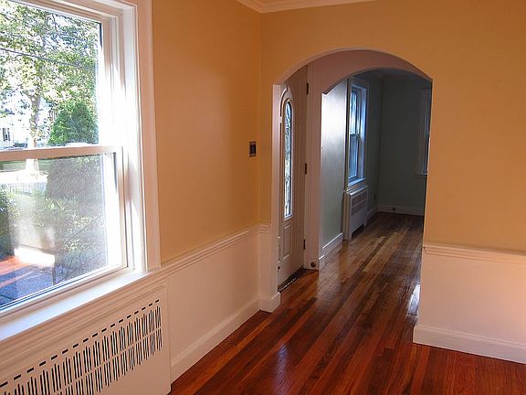 Dining Room to Living Room 