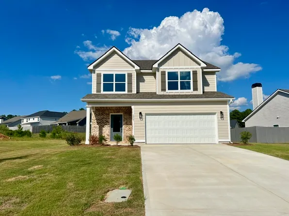 1017 Catherine Dr, Opelika, AL 36801