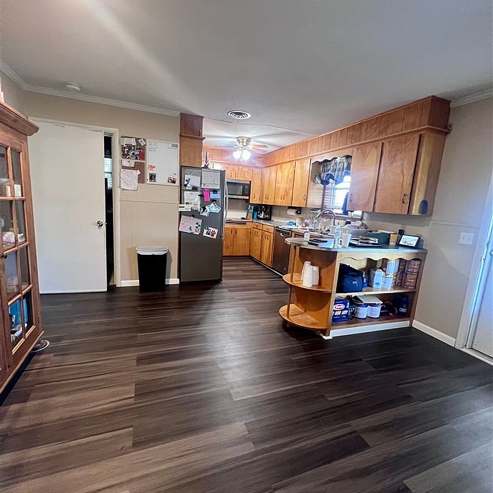 1002 W 5th St, Grandfield, OK 73546 Zillow