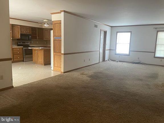5th image of 11373 Beideman Rd