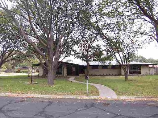 1st image of 102 GARDENVIEW DR