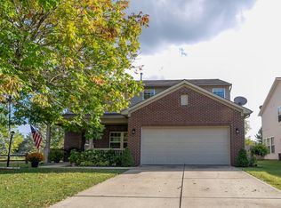 10953 Roundtree Rd, Fishers, IN 46037