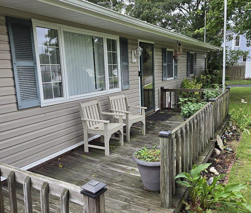 1st image of 34 Floyd Road