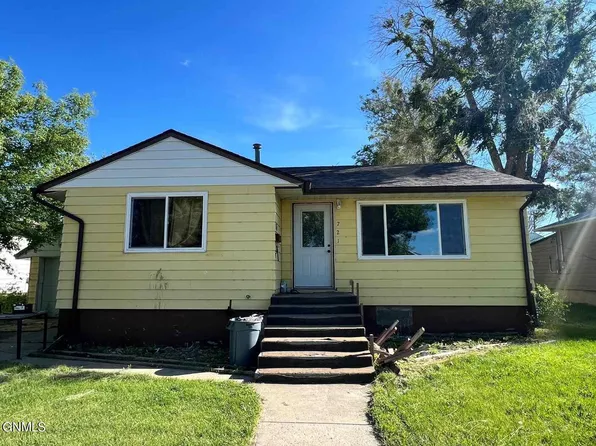 721 6th St SE, Sidney, MT 59270