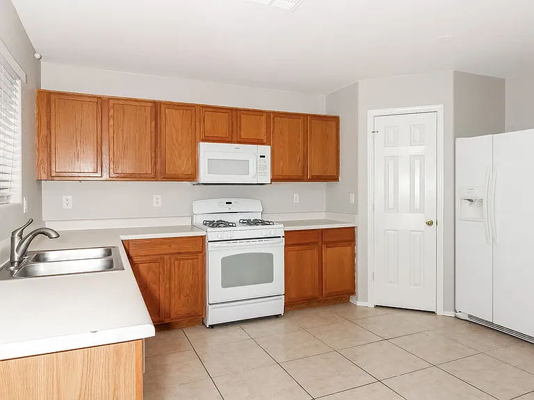 13181 N Deergrass Dr — Photo 7