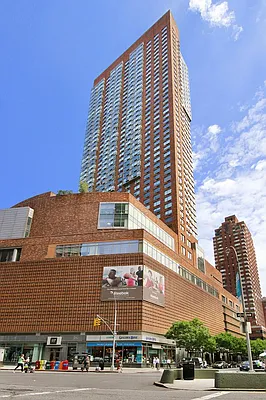 Rented by Corcoran | media 21