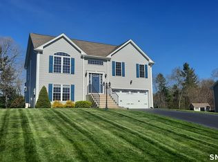 53 Brookside Dr, Killingly, CT 06241