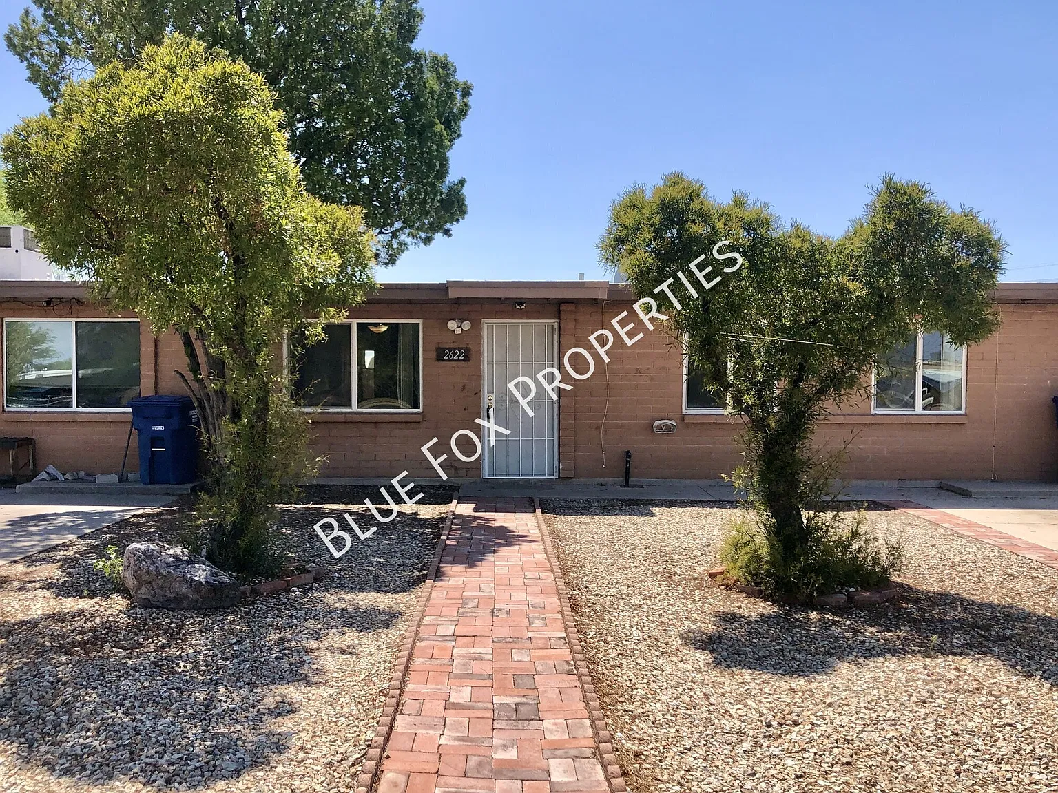 2622 S Calle Yucatan — Photo 1