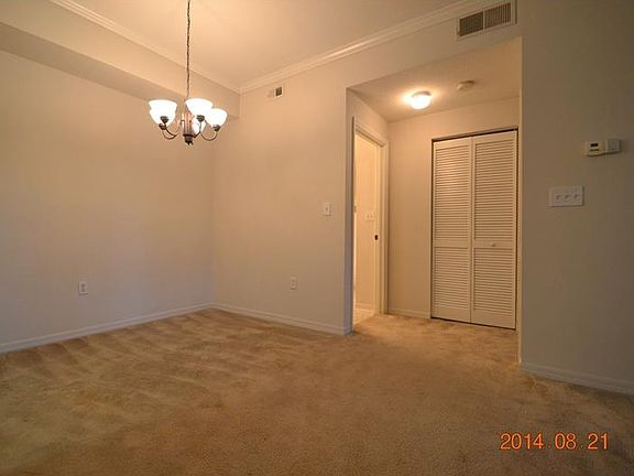 4th image of 5608 Pinnacle Heights Cir APT 204