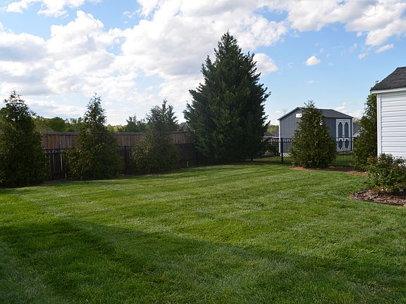 5th image of 3419 Brickyard Ln