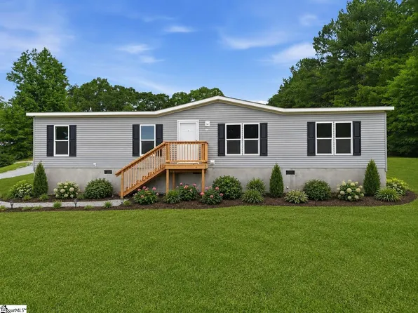 104 Tomahawk Dr, Easley, SC 29640