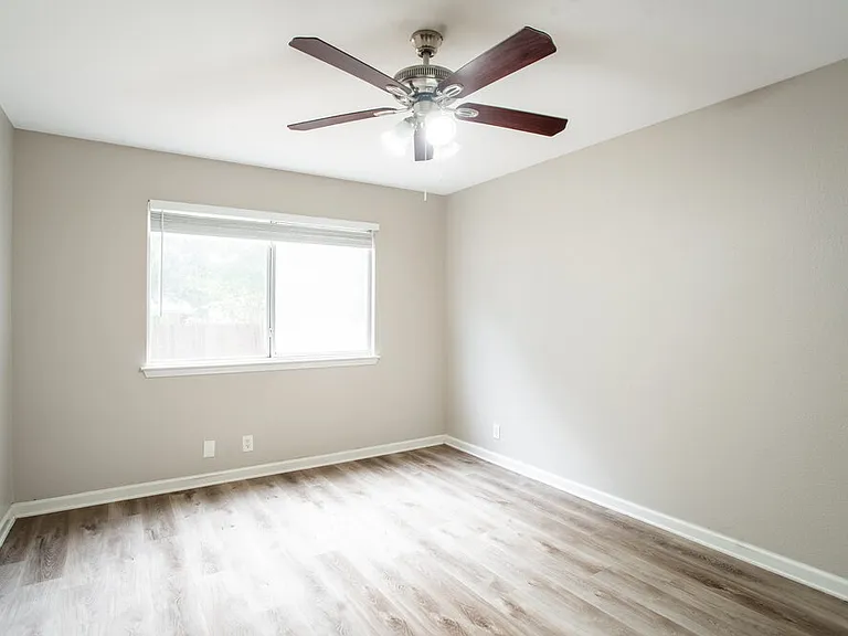 21311 Derby Day Ave — Photo 8